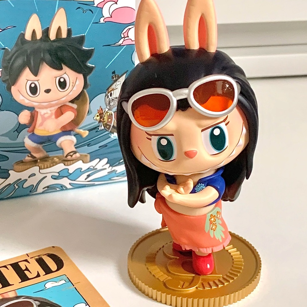 Labubu X One Piece ROBIN (Unopened)
